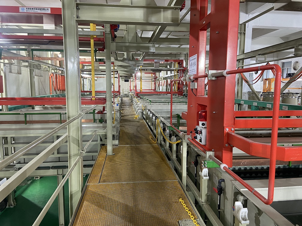 自動(dòng)掛鍍線